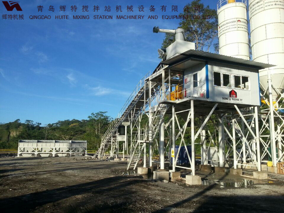 輝特混凝土攪拌站HZS90攪拌臂布置合理，攪拌性能強(qiáng)
